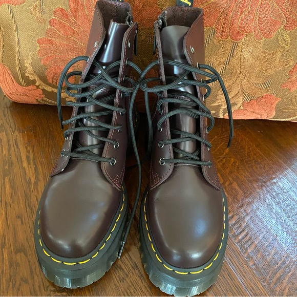 Dr. Martens Jadon Burgundy Smooth Leather Size 7 Boots - Picture 5 of 7
